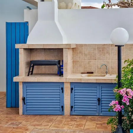 Marina In Ayia Thekla With Heated Pool Vila Ayia Napa