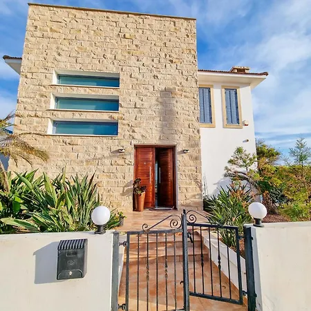 Stunning Seafront With Private Pool Ayia Napa